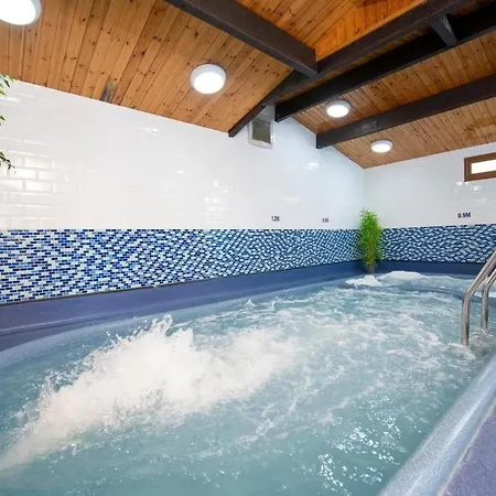 Our Little Escape Pool And Gym Holiday home Port Carlisle